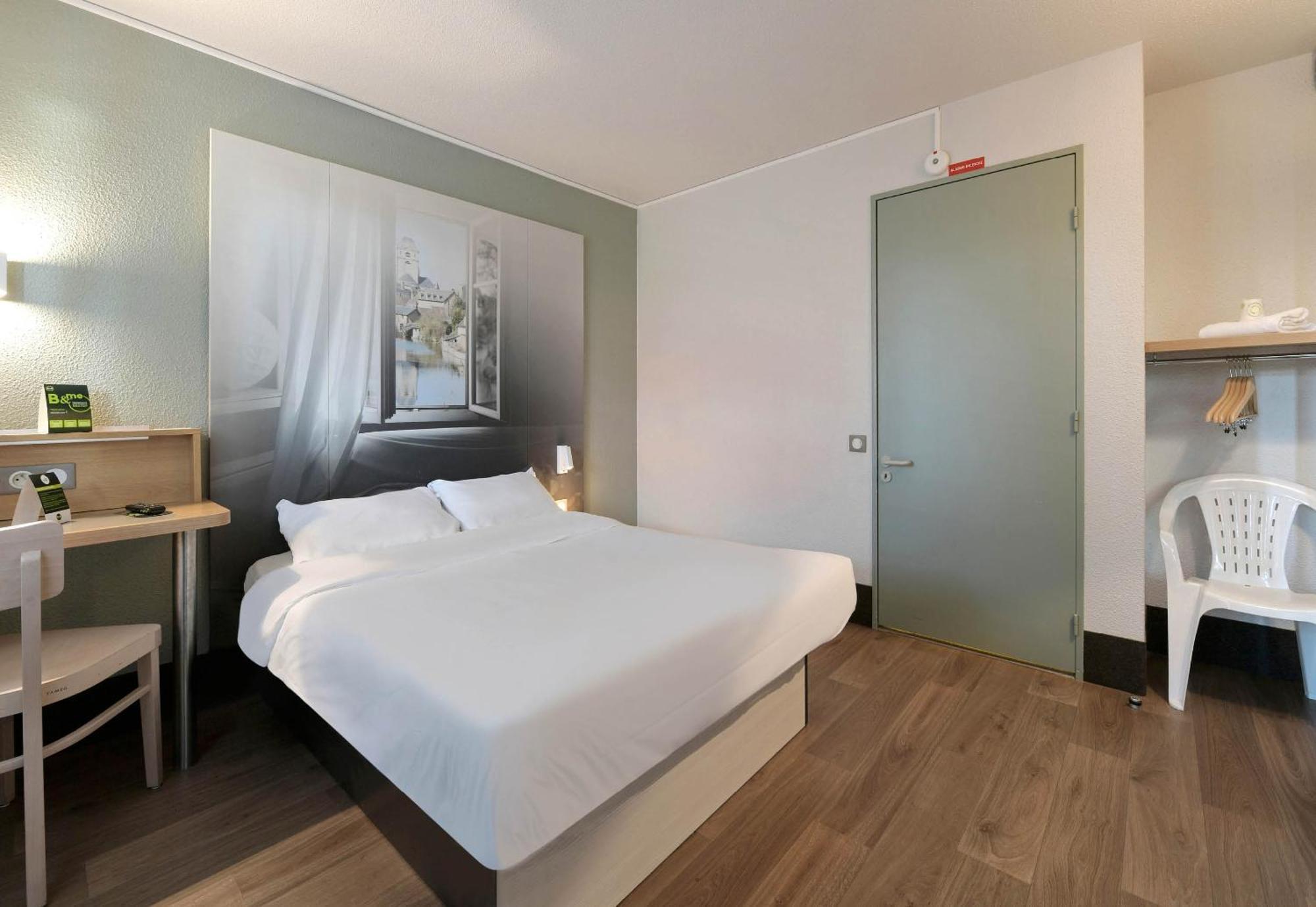 B&B HOTEL Alencon Nord Eksteriør billede